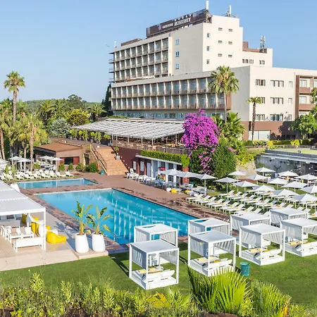 فندق Melia