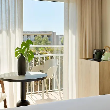 Melia Hotel 4*