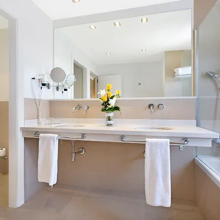 Hotell Melia 4*