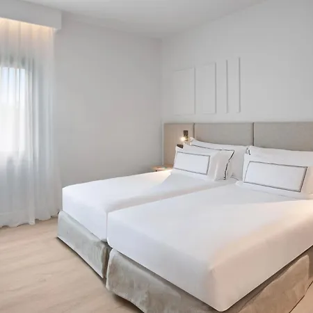 Melia מלון 4*