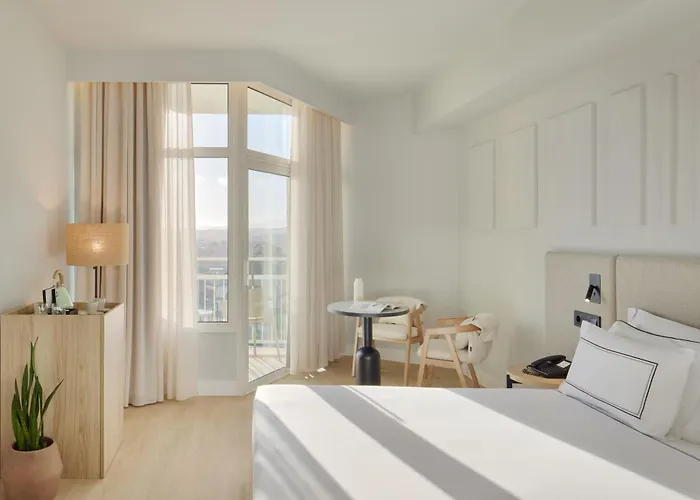 Hotel Melia 4*