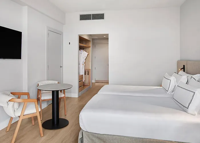 Hotel Melia 4*